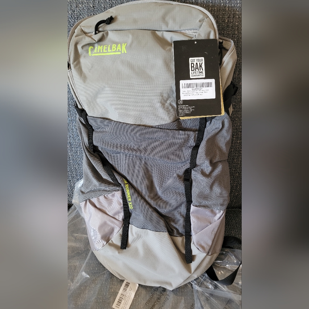 Camelbak  rim runner x22